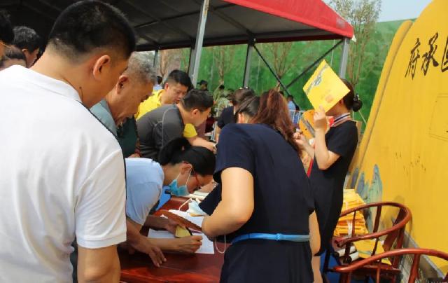 巨野新晋网红打卡地...国风殿堂级营销中心盛大开放！尽显王者风范。