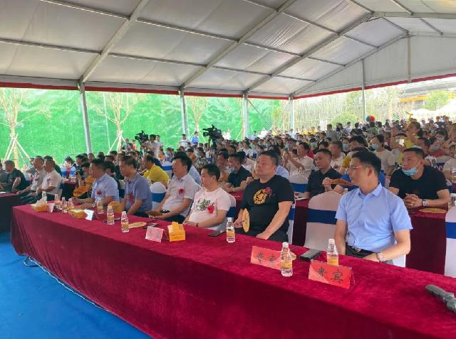 巨野新晋网红打卡地...国风殿堂级营销中心盛大开放！尽显王者风范。