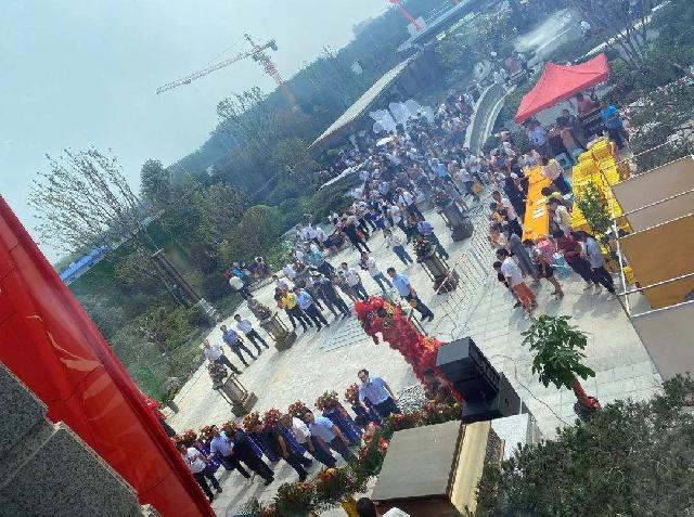 巨野新晋网红打卡地...国风殿堂级营销中心盛大开放！尽显王者风范。