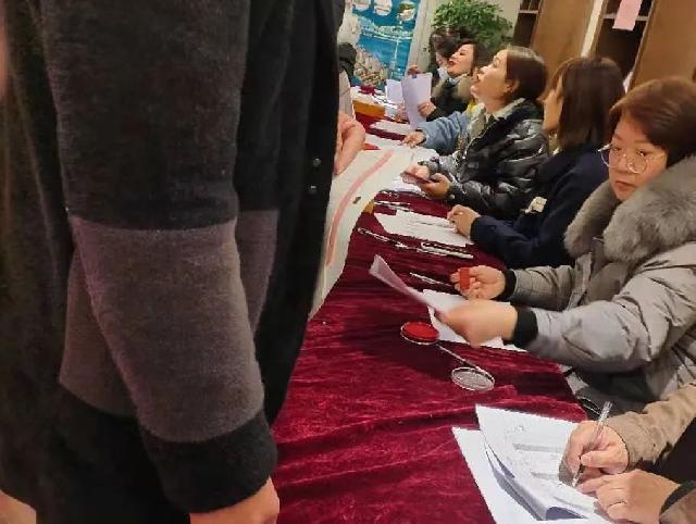 【河畔天宸】开盘劲销，竞相争藏！
