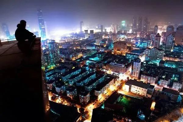 年关将至，【蓝博湾】感恩回馈，现房清盘 特推出12套特价房源，感谢新老业主对蓝博湾的支持！