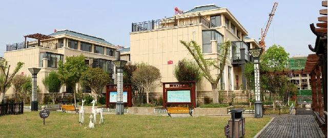 南环壹号院，春雨洗礼后的院落 | 如此清新 现房院墅 成就人生