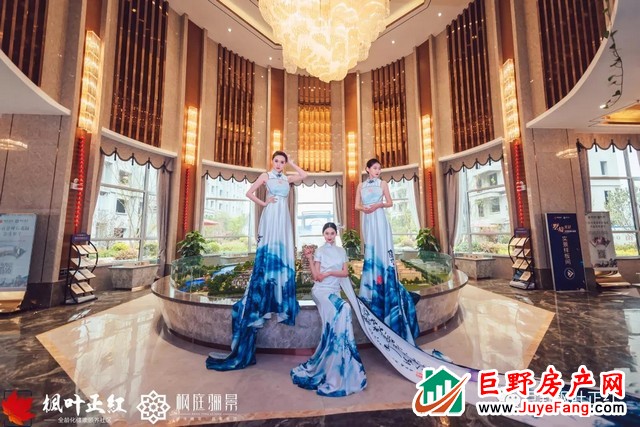 众望所归|枫叶正红墅境实景示范区盛大开放！