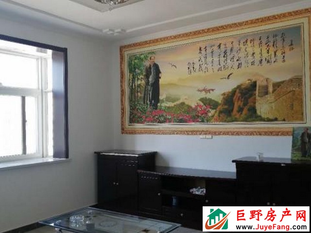 阳光水岸 3室2厅 120平米 简单装修 1000元/月