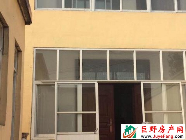 康美小区 5室2厅 300平米 简单装修 850元/月