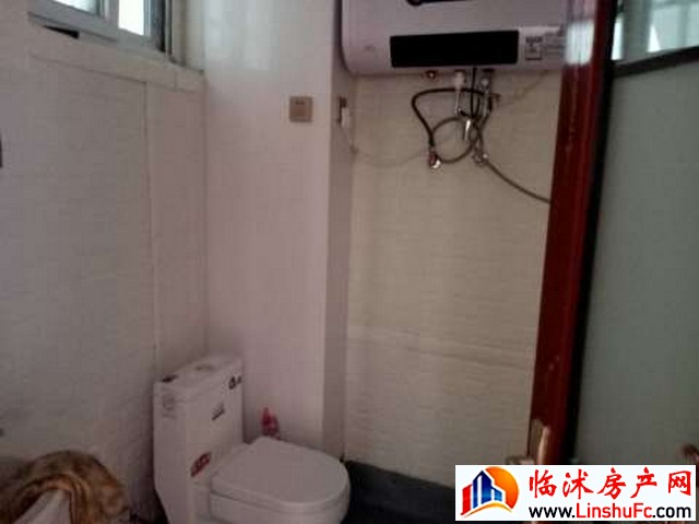 东赵官屯 3室2厅 102平米 简单装修 10000元/月