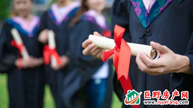 你买房了吗？选择河畔天宸是您最好的选择！