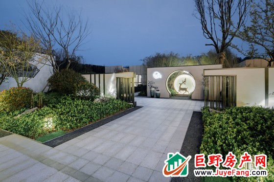 【凯兴学府】新品! 至尊楼皇 载誉加推，全城臻藏。