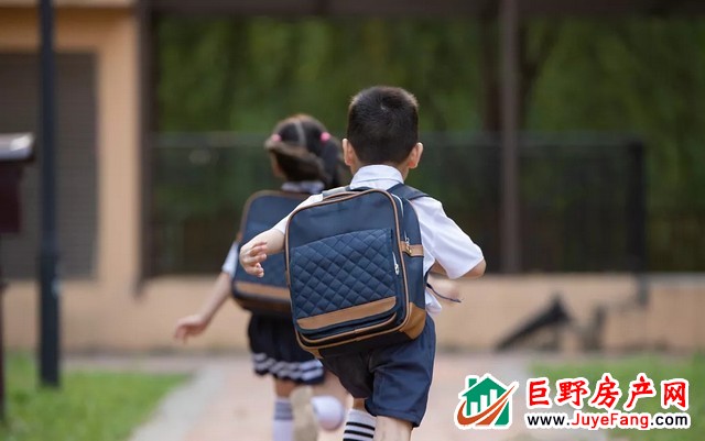 华鹏·麟珑印｜24小时理想生活图鉴，邂逅美好从此刻开始