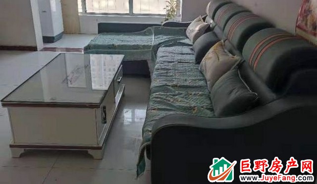 佳和御园 2室2厅 109平米 简单装修 999元/月
